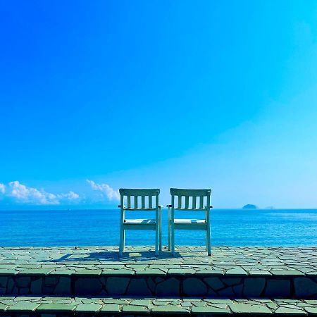 なにもない幸せな島のリトリート宿 The Bonds Macujama Kültér fotó